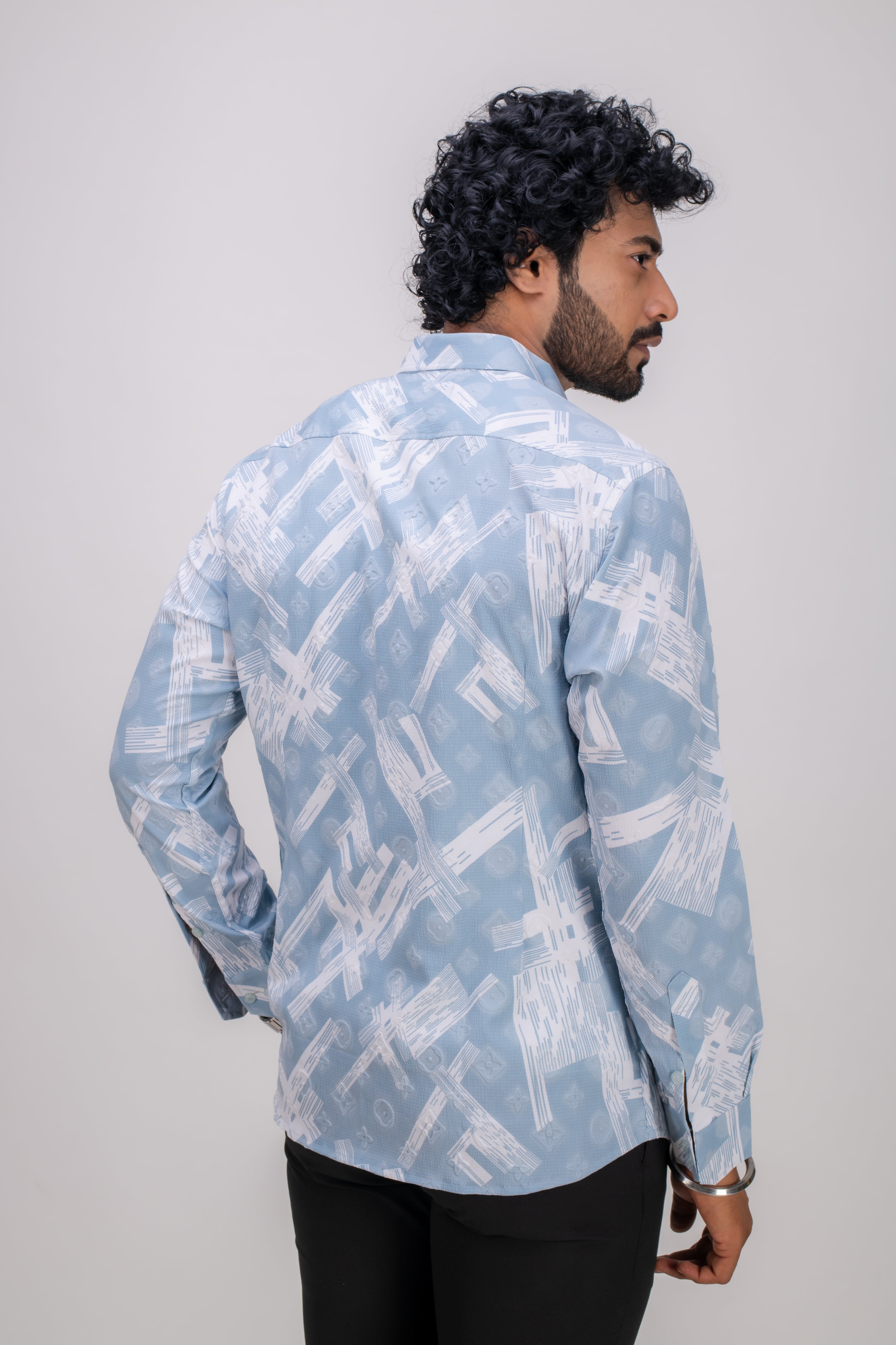 BLUE STRETCH ABSTRACT PRINT SHIRT