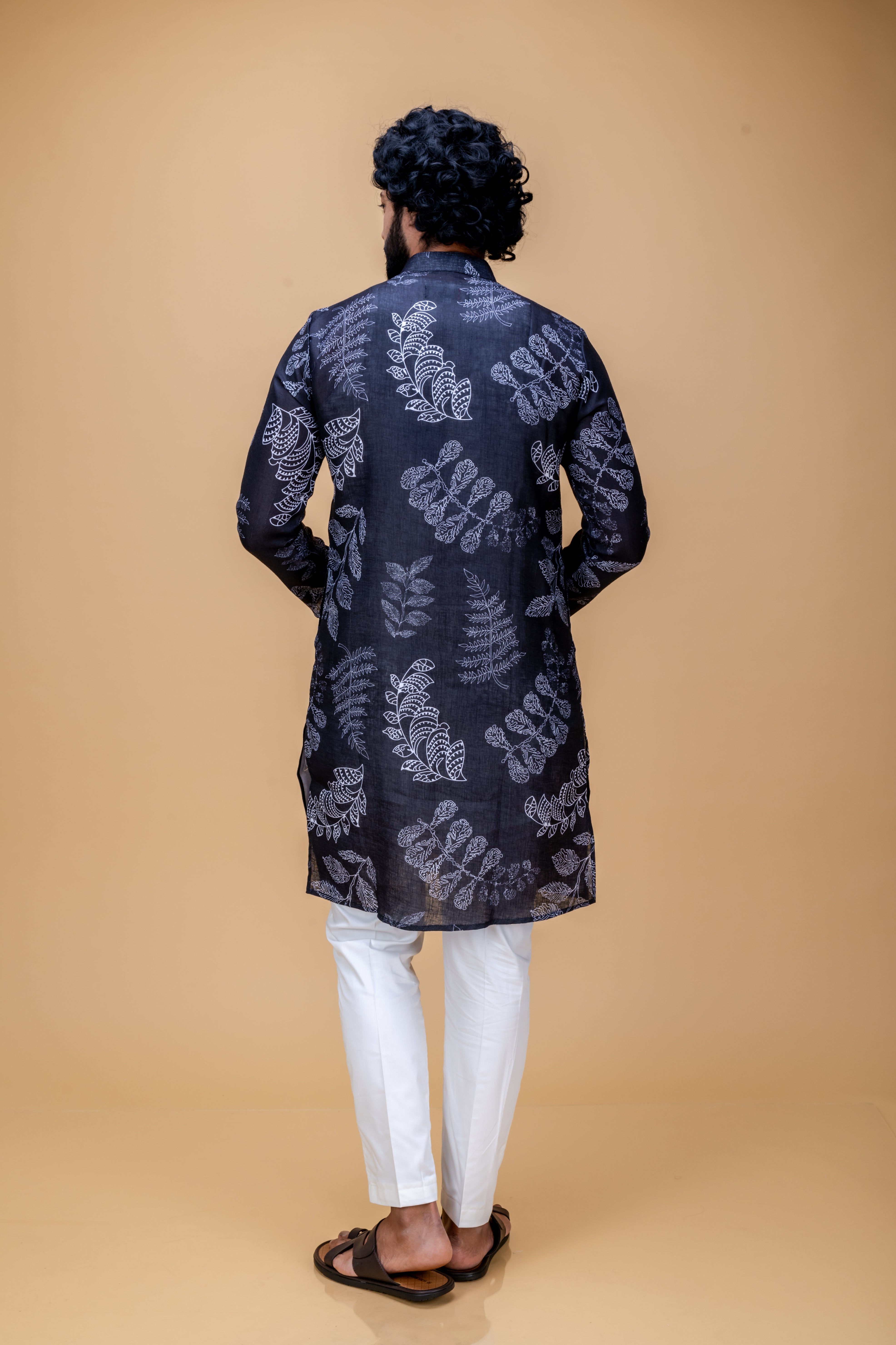 Black leaves printed kurta set