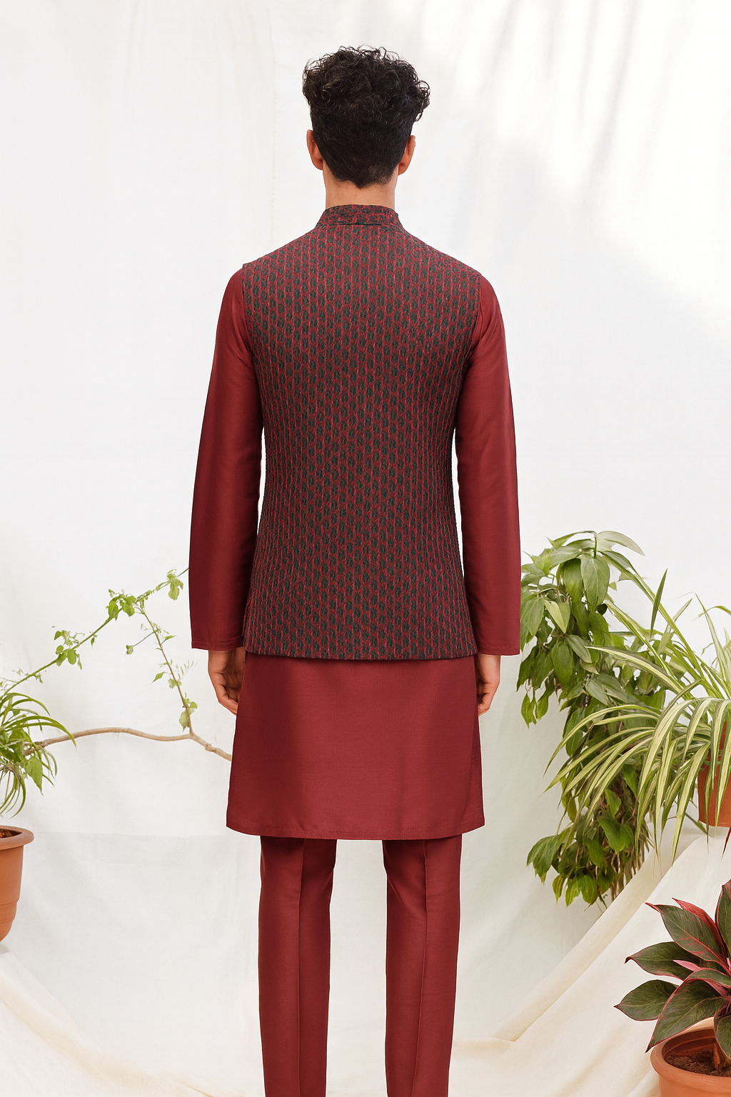 Maroon Kurta with Woven Nehru Jacket – Wedding & Festive Wear for Men