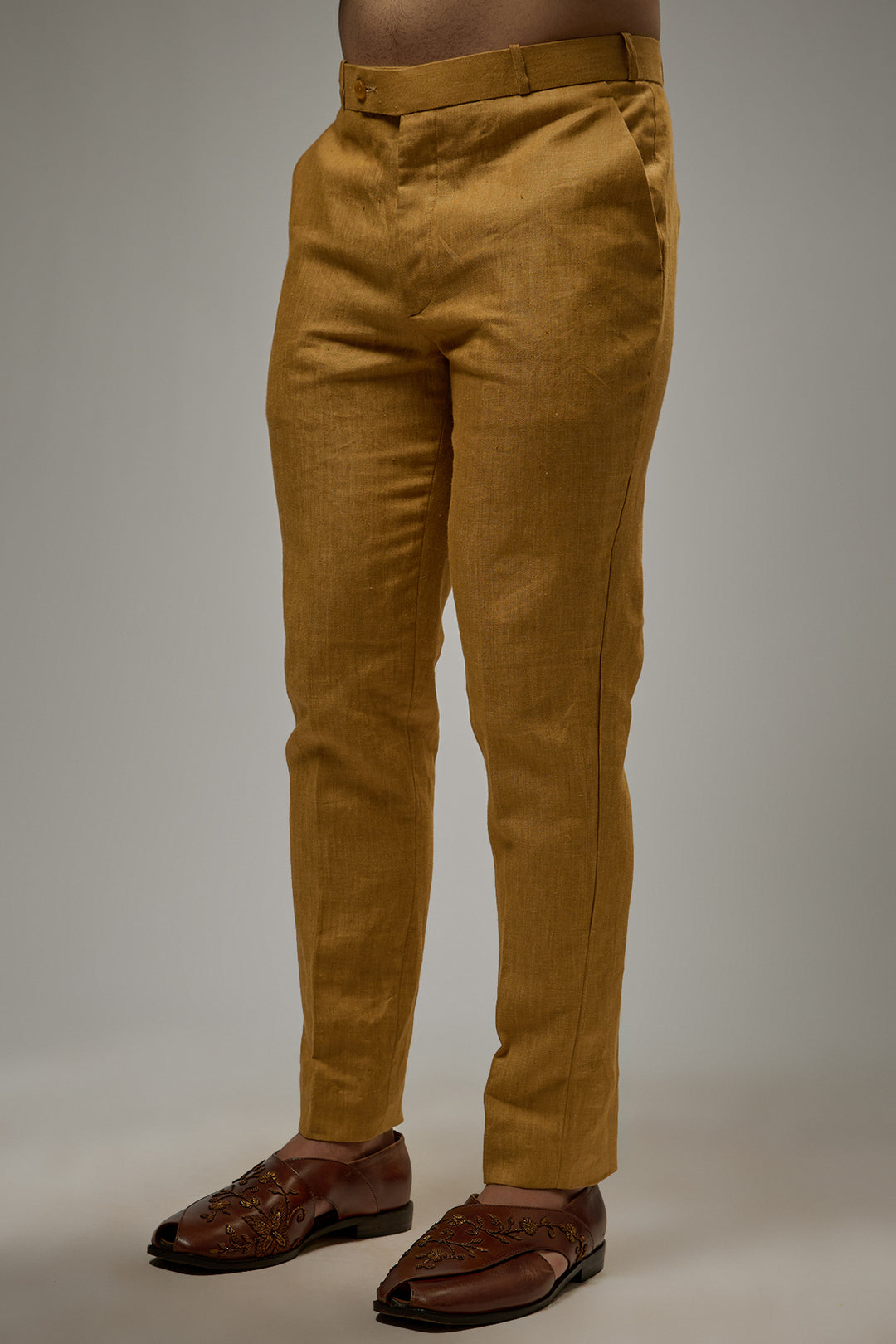 Abees Yellow linen solid co-ord set kurta trousers - side view