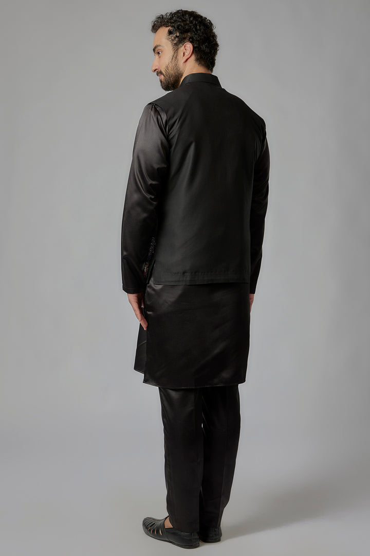 Abees Black cotton threadwork Nehru jacket bundi set - side view