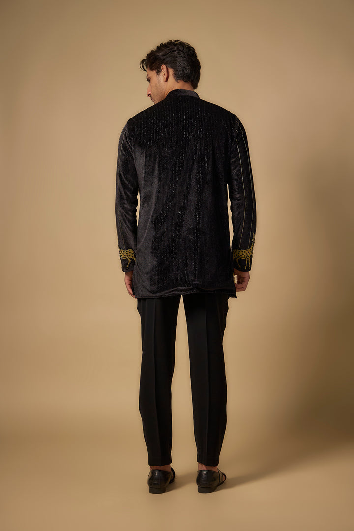 Abees Black velvet zardosi embroidered kurta set - side view