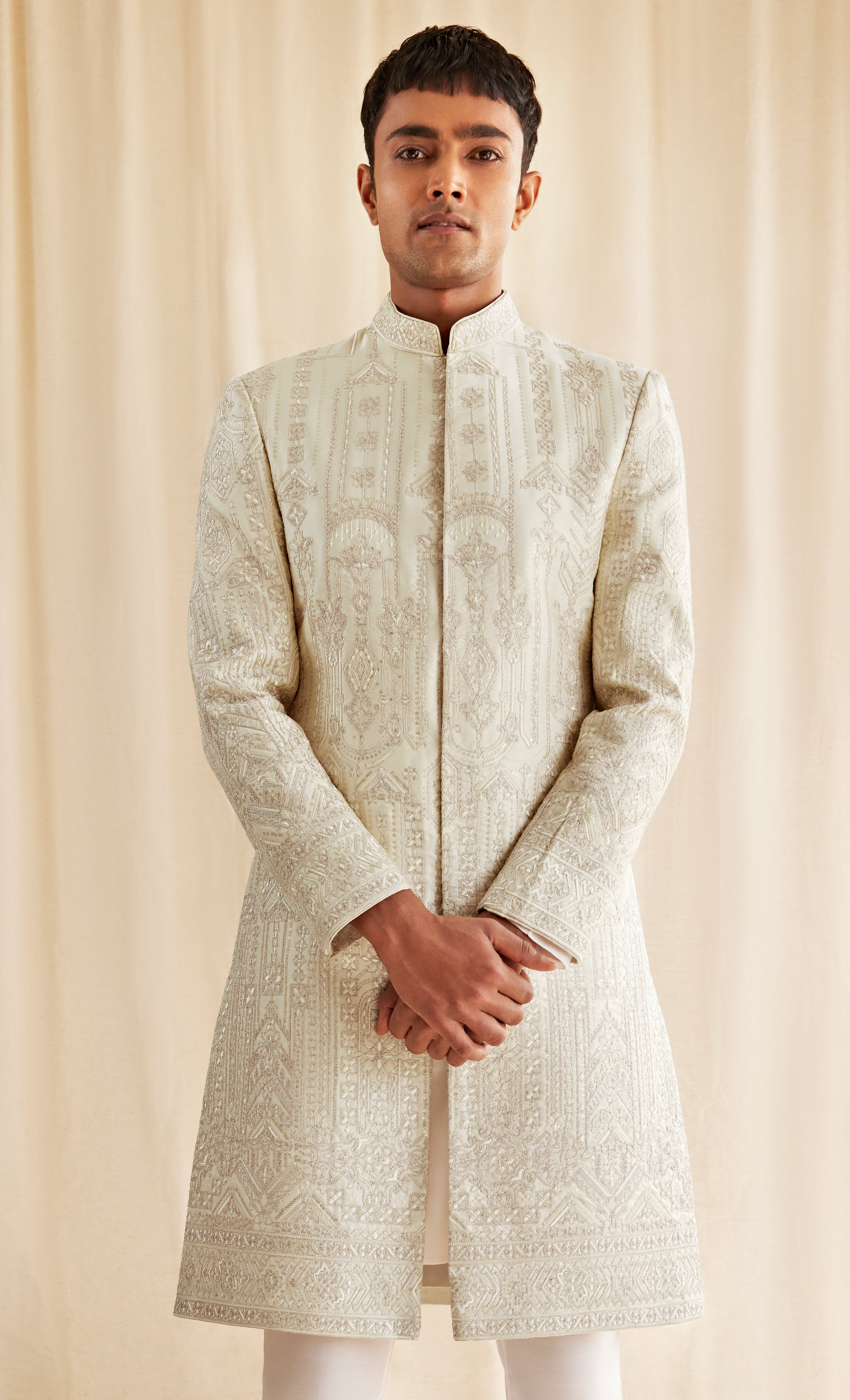 Ivory Embroidered Sherwani – Timeless Groom’s Wedding Attire