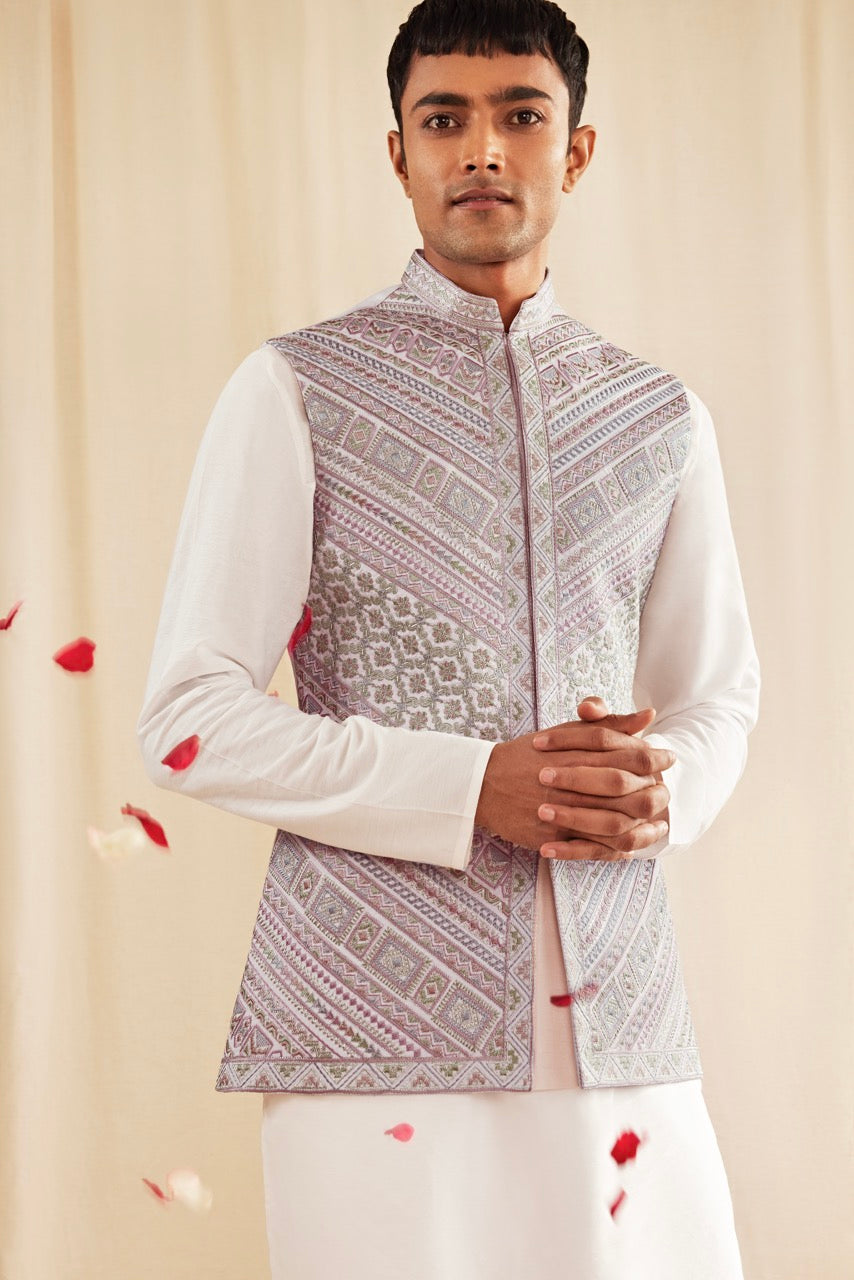 Ivory Kurta Set with Pastel Lavender Nehru Jacket – Elegant Festive & Wedding Wear