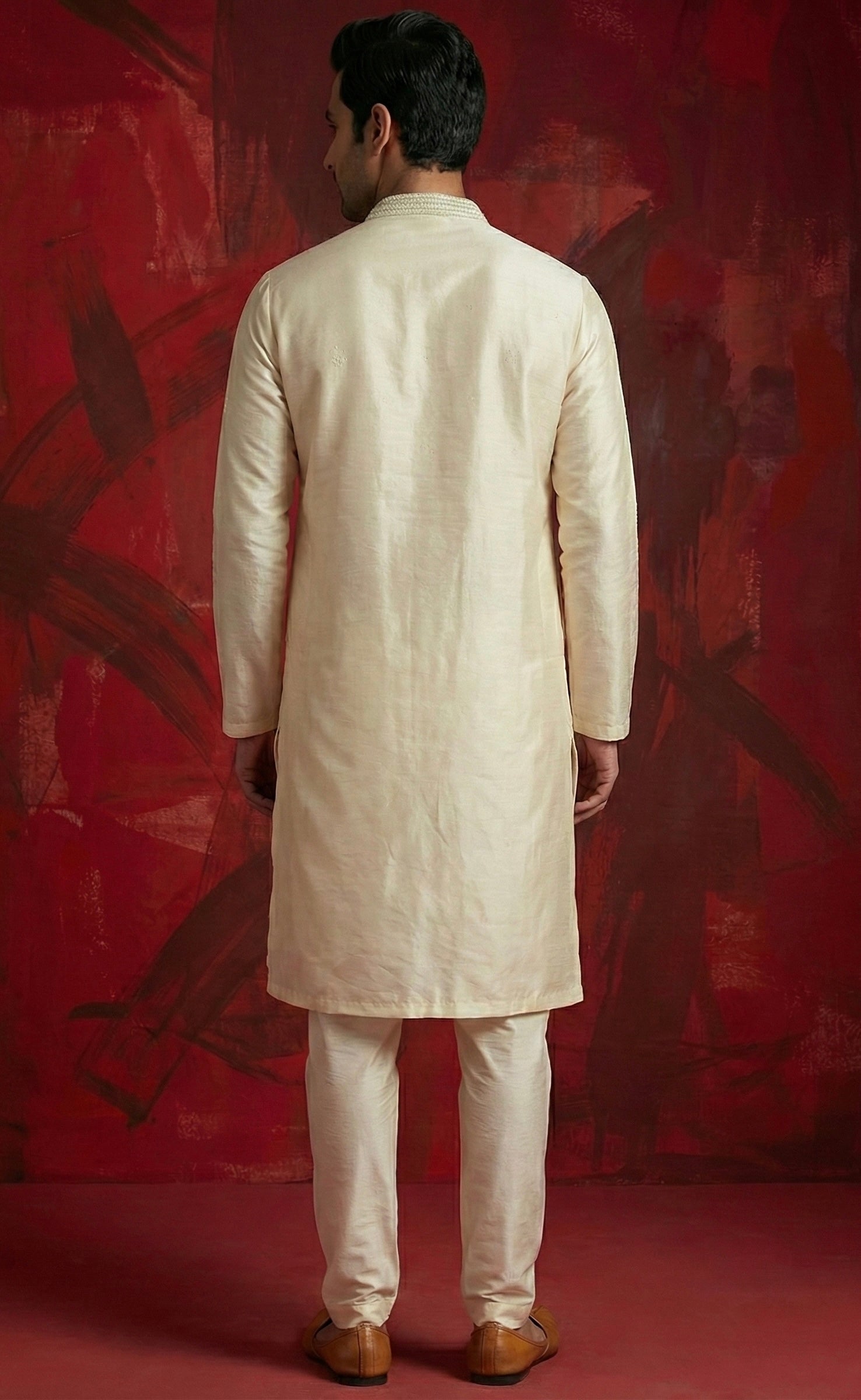 Ivory Noor Hand-Embroidered Kurta Set