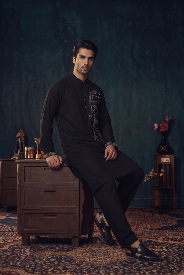 Black Geometric Embroidered Kurta Set